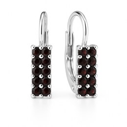 Stříbrné náušnice s Granáty