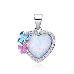 MOISS stříbrný přívěsek OPÁL SRDCE