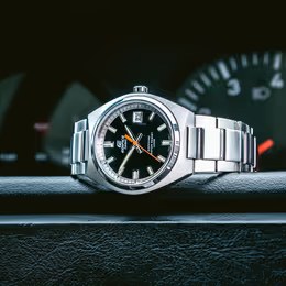 Hodinky Casio G-SHOCK GA-010-5AER