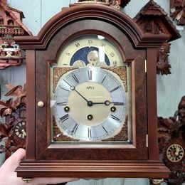 Designové stolní hodiny Karlsson KA5832GR 25cm