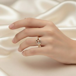 Zlatý 585/1000 prsten se zirkonem 1970