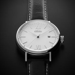 Černý kožený řemínek LAVVU Top Grain pro APPLE WATCH 38-40 mm LSXABS1