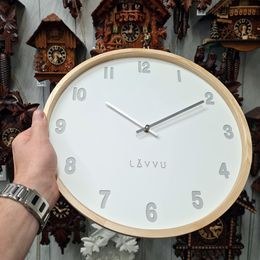 Bílé digitální hodiny s češtinou LAVVU MODIG řízené rádiovým signálem LCX0010