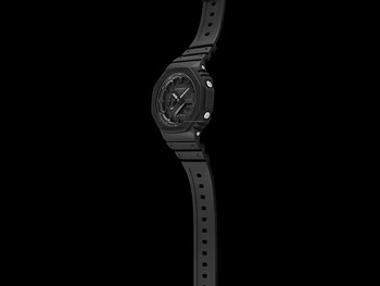 Hodinky Casio GA-2100-1A1ER Carbon Core Guard