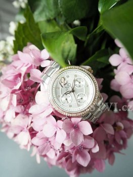 Náramkové hodinky JVD JG1014.2