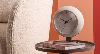 Designové stolní hodiny KA5858WG Karlsson 25cm