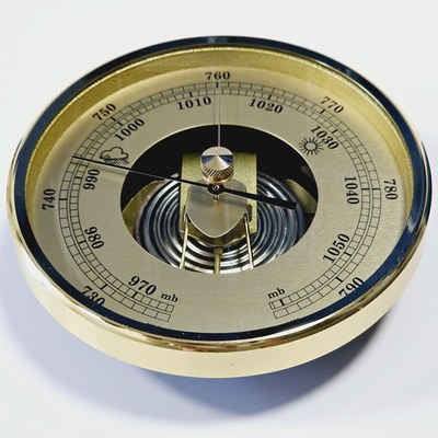 Barometr B802130 - špičkový komponent 134 mm na zabudování s průhledem do mechanismu