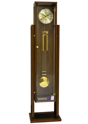 Adler 10159-W - Sloupové hodiny s půlovým závažovým strojem od německé firmy Hermle
