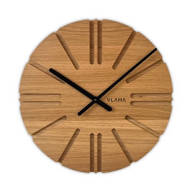 VLAHA Dubové hodiny ATELIER vyrobené v Čechách s černými ručkami ⌀32,5cm