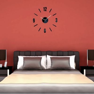 KUBRi 0072RC - Hodiny z masivního dubu řízené signálem