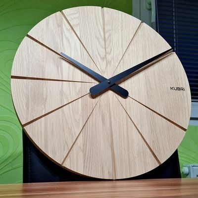 KUBRi 1005A - Obrovské 80 cm hodiny z masivního dubu s kovovým rámem