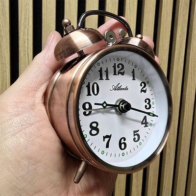 JVD SB3628.4 - Stále svítící budík s mnoha praktickými funkcemi