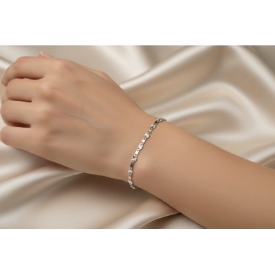Zlatý 585/1000 náramek z bílého zlata žiletkový 1390