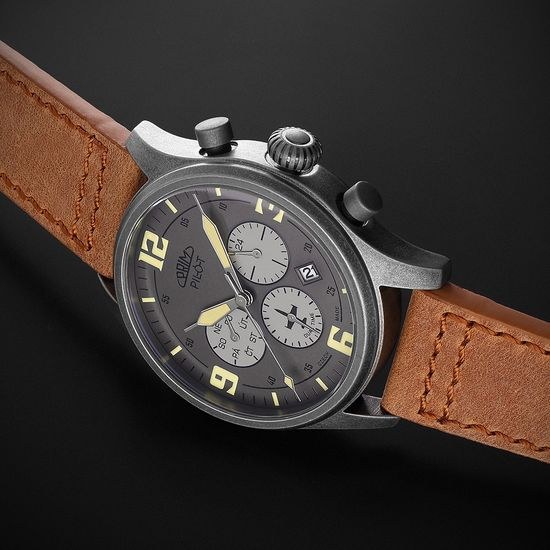 Hodinky PRIM Pilot JP75 W01P.13247.C – edice 2025