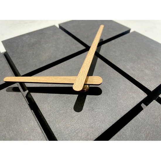 Flexistyle z243 - designové tmavé hodiny