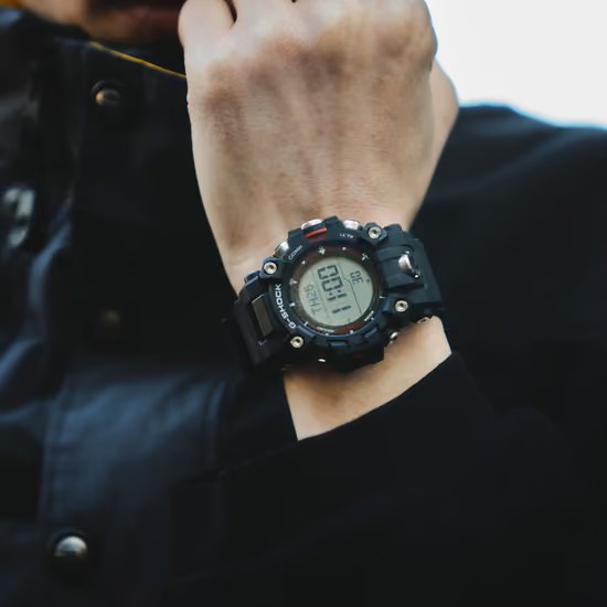 Hodinky Casio GW-9500-1ER