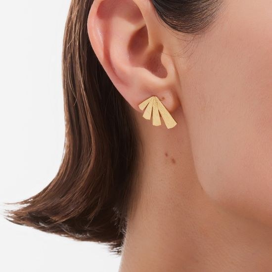 Victoria Cruz A5014-DT