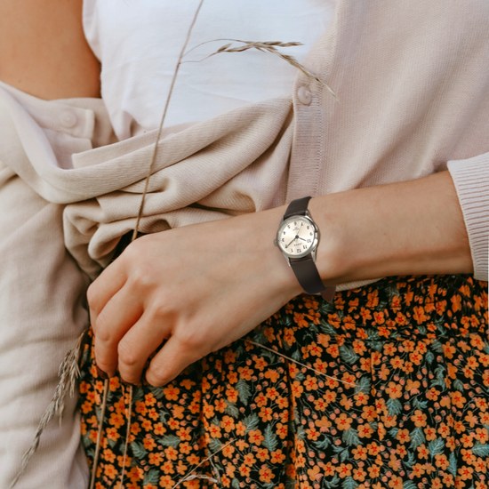 LAVVU Stříbrno-hnědé dámské hodinky SKIEN se safírovým sklíčkem