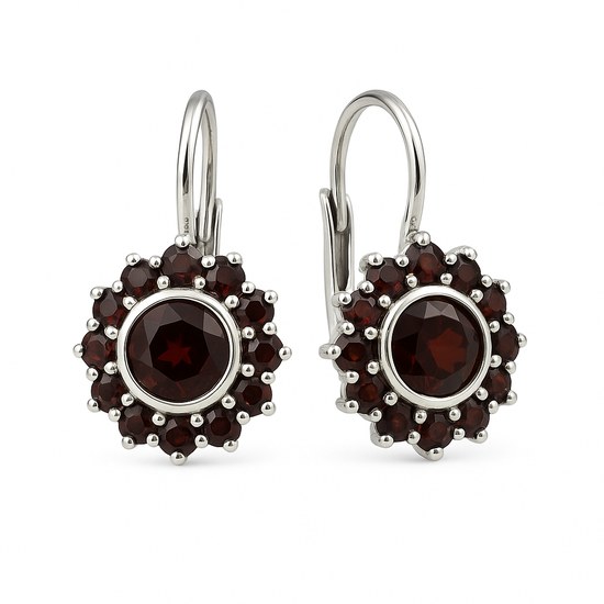 Stříbrné náušnice s Granáty