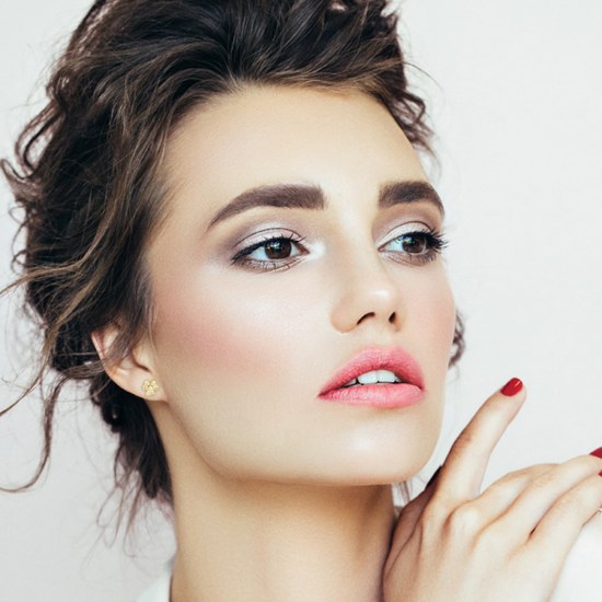 MINET Zlaté náušnice kytičky na šroubek s bílými zirkony Au 585/1000 1,45 g