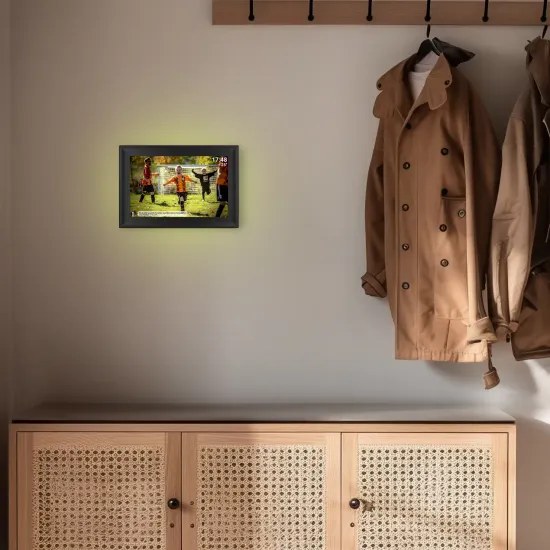 TFA 37.1000.01 - digitální fotorámeček s přesným časem a předpovědí počasí a aplikací Frameo