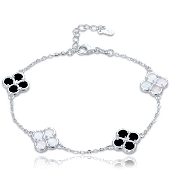 MINET Stříbrný náramek čtyřlístky s bílou a černou perletí