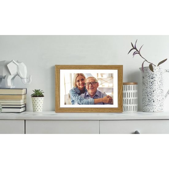 TFA 37.1002.08 - digitální fotorámeček s aplikací FRAMEO a přesným časem