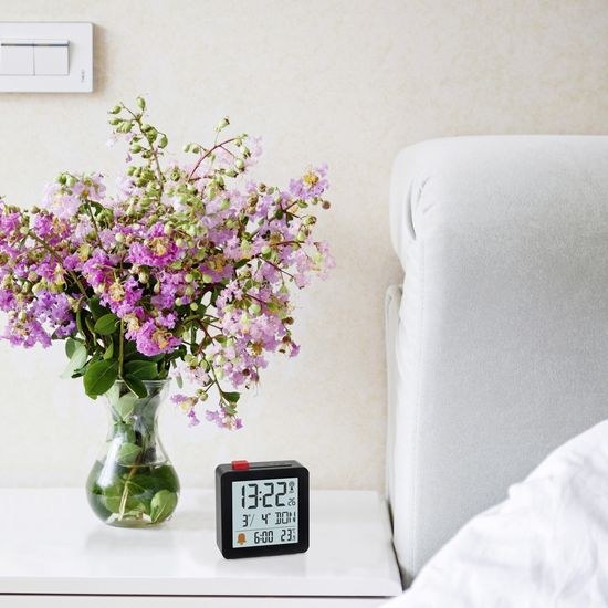 TFA 60.2566.01 - digitální DCF rádiem řízený budík