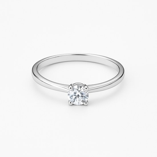 Zlatý prsten z bílého zlata se zirkonem