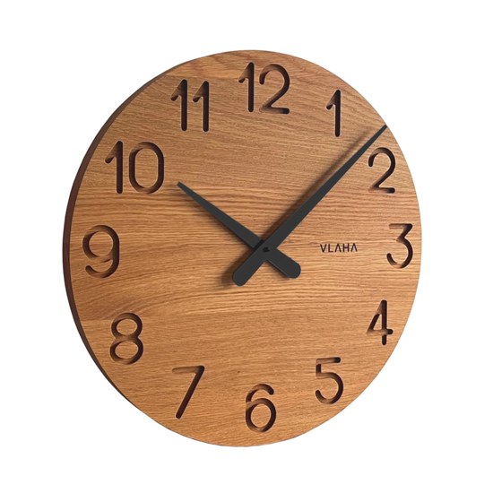 Dubové hodiny VLAHA VCT1132 vyrobené v Čechách s černými ručičkami