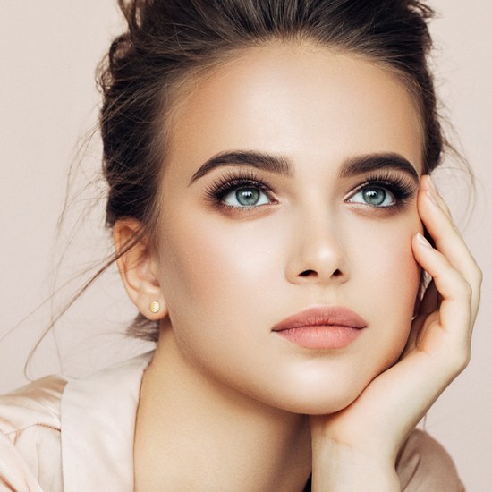 MINET Zlaté náušnice s bílými zirkony Au 585/1000 1,05g