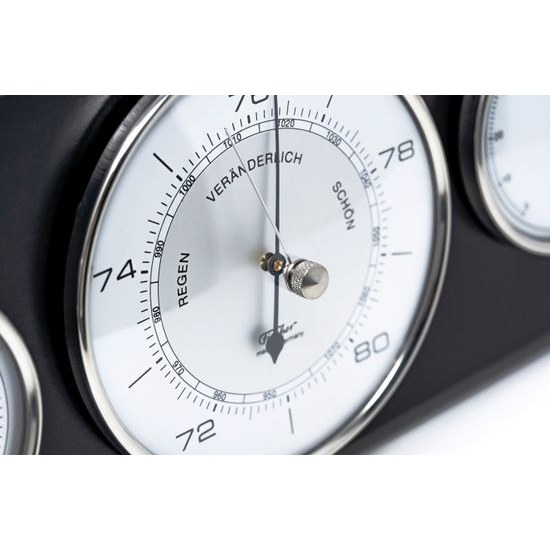 Barometr s teplměrem a vlhkoměrem na dřevěné podložce 9103S-06