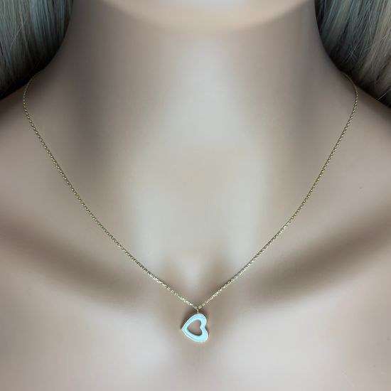 Zlatý náhrdelník se srdíčkem