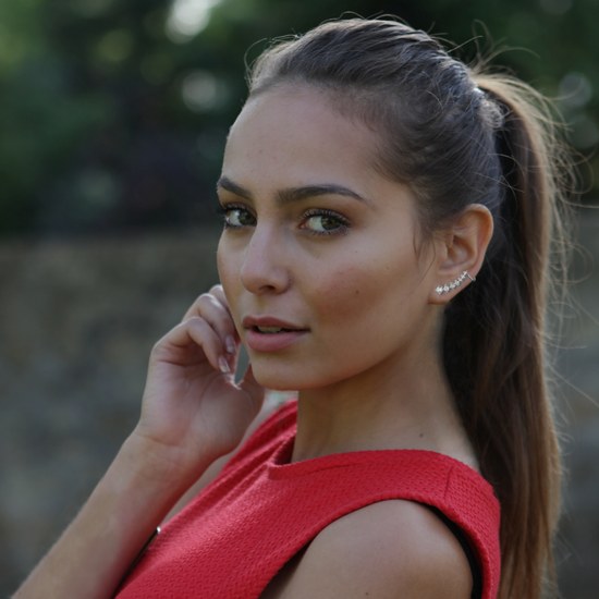 MINET Elegantní stříbrné náušnice s bílými zirkony