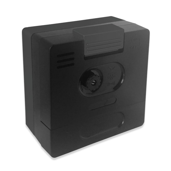 LAVVU Černý budík SWEEP s plynulým chodem LAS3010