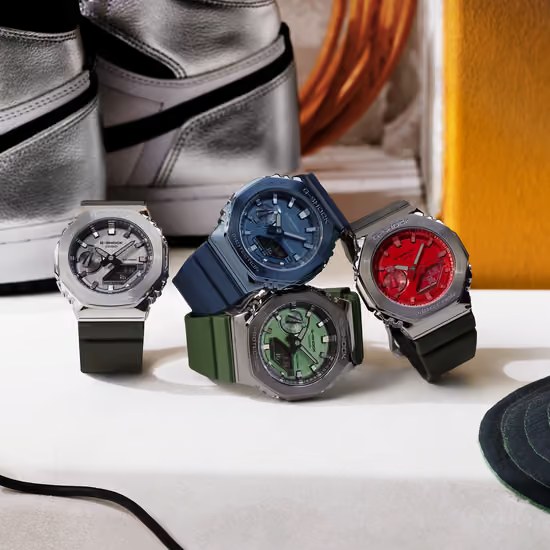 Hodinky Casio GM-2100B-3AER