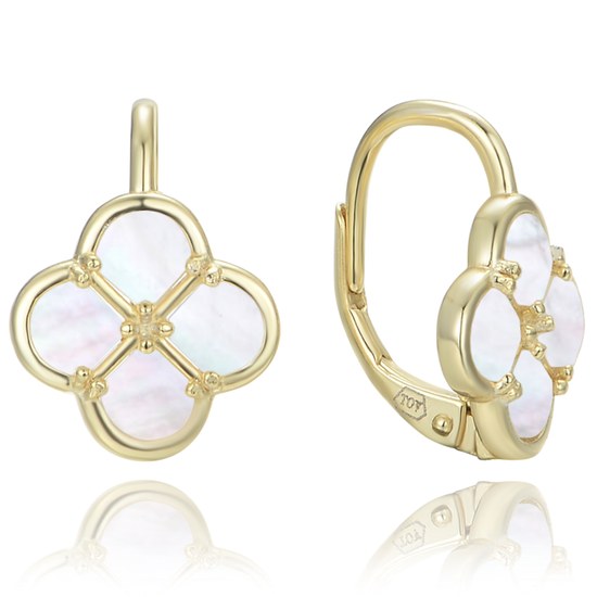 MINET Pozlacené stříbrné náušnice čtyřlístky s bílou perletí