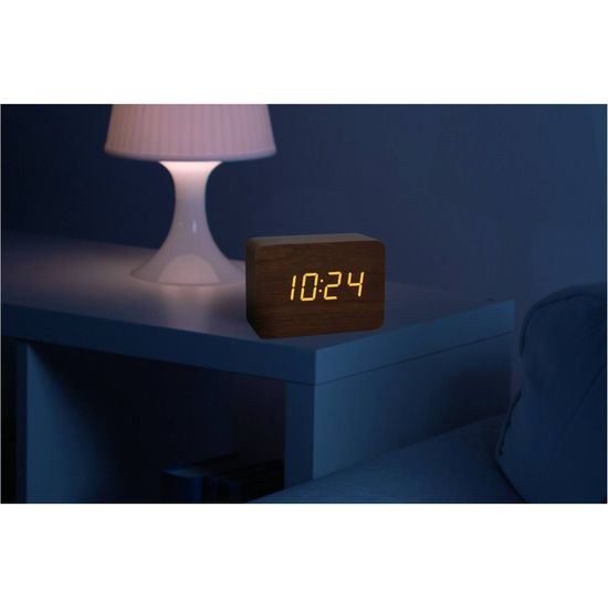 Rádiem řízeným budík ve dřevěném stylu TFA 60.2549.08 CLOCCO - hnědá