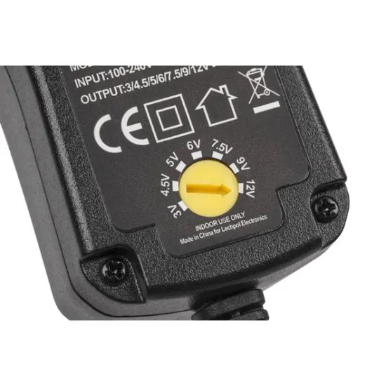 Universální napájecí adaptér 3-12V 500mA - URZ1186