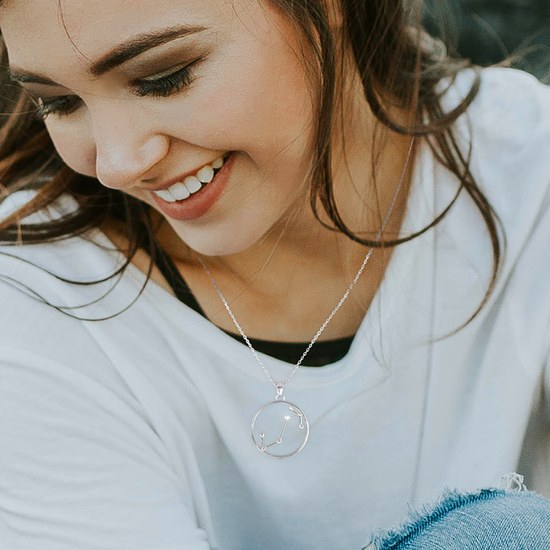 MINET Stříbrný náhrdelník Stars zvěrokruh ŠTÍR Czech Crystal