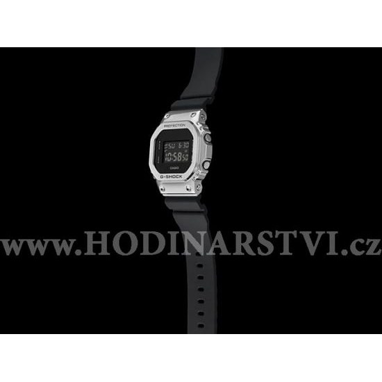 Hodinky Casio GM-5600-1ER