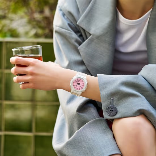 Hodinky Casio G-SHOCK GMA-P2100SR-7AER