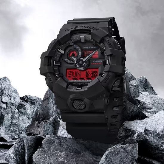 Hodinky Casio G-SHOCK GA-700BBR-1AER