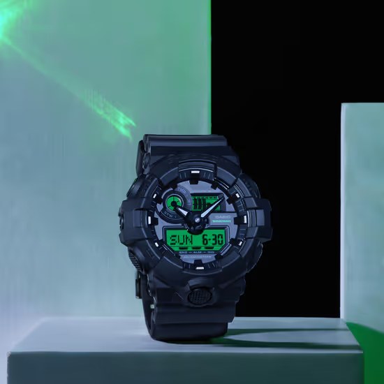 Hodinky Casio G-SHOCK GA-700BEG-1AER