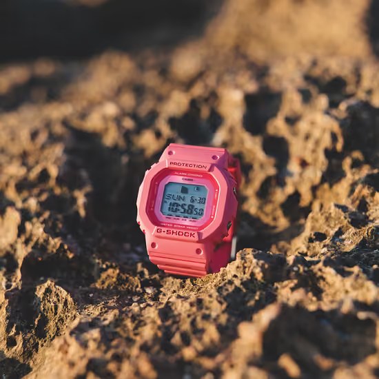 Hodinky Casio G-SHOCK GLX-S5610-4ER