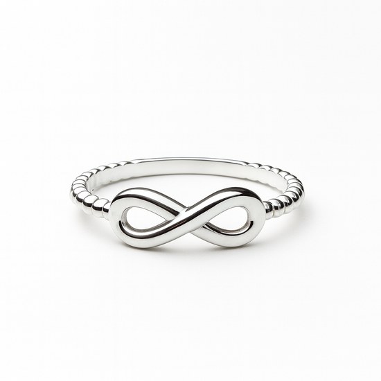 Zlatý prsten z bílého zlata