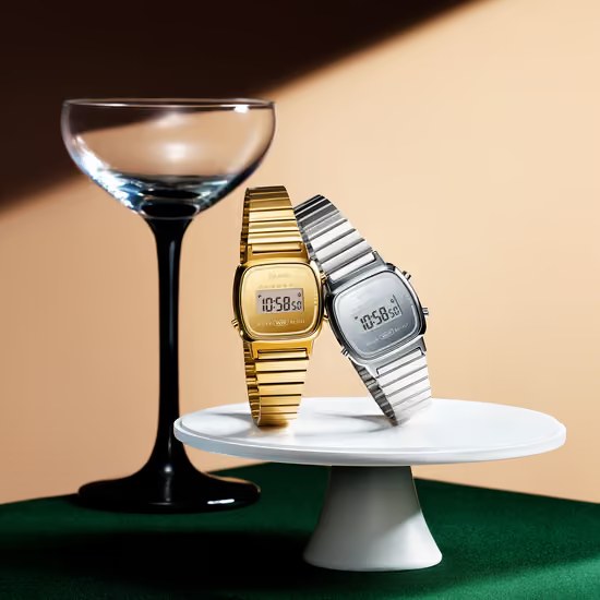 Hodinky Casio LA670WEGS-9AEF