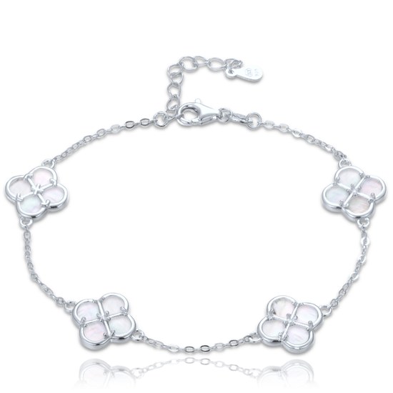 MINET Stříbrný náramek čtyřlístky s bílou perletí