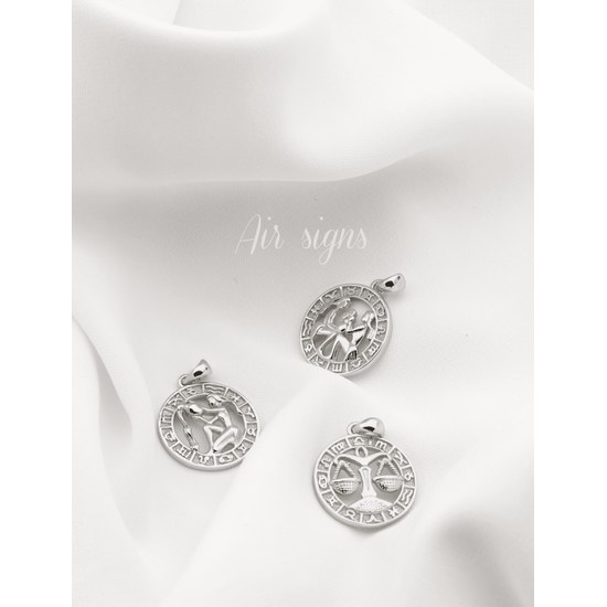 Přívěsek JVD stříbrný