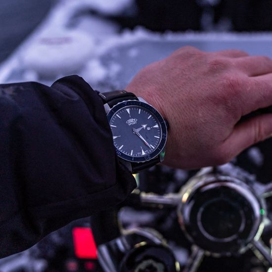 Mechanické hodinky Prim SPORT W01P.13159.E